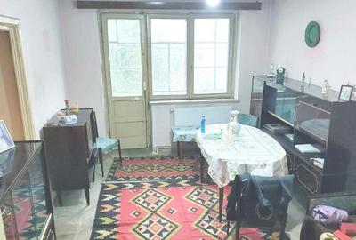 Apartament 2 camere bun de renovat intrarea Liberta?ii, Caracal. - 2