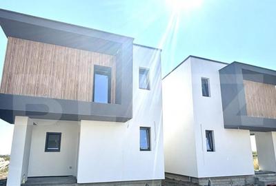 Casa individuala cu design modern ?i curte proprie co