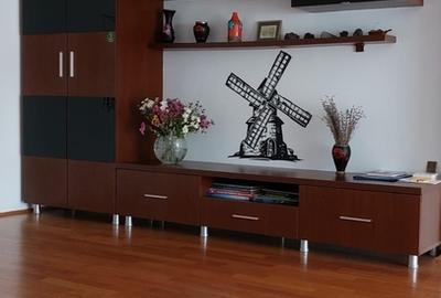 Apartament cu 2 camere semidecomandat în Brâncoveanu