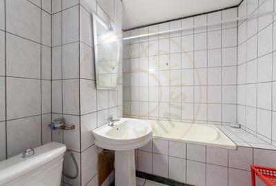 Apartament de 3 camere Campulung zona Visoi - 12