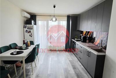 Apartament cu 3 camere decomandat în Palazu Mare - 17