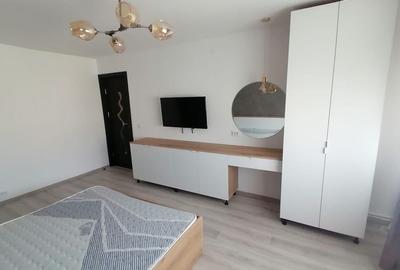 Apartament cu 2 camere decomandat în Exterior Vest - 2