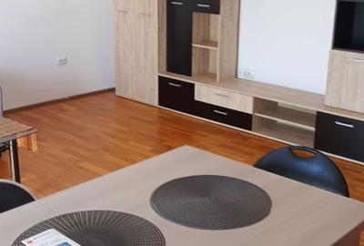 Apartament cu 2 camere semidecomandat în Central - 1
