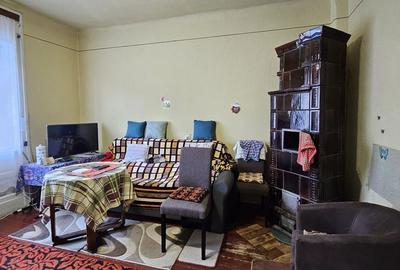 Casă cu 4 camere cu Teren 248 Mp în Central - 8
