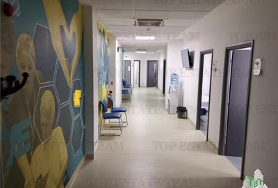 Spațiu comercial, de 4,270 mp, în Universitate - 3