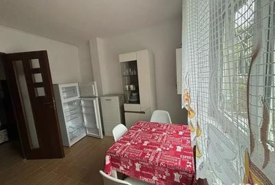Apartament cu 2 camere decomandat, mobilat în 13 Septembrie - 8