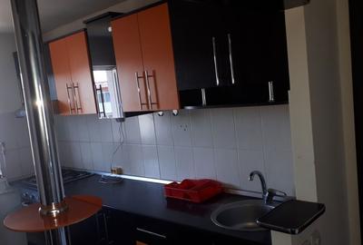 Apartament cu 2 camere semidecomandat în Brazda lui Novac