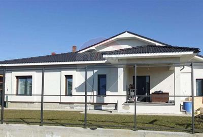 Casa / Vila cu 4 camere de vanzare in Satu Nou de Jos - 8