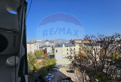 Apartament 2 camere de inchiriat zona Unirii cu centrala - 4