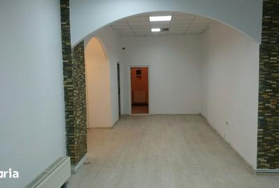 Spațiu comercial, de 75 mp, în Alexandru cel Bun