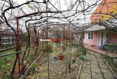 Casă cu 3 camere cu Teren 444 Mp în Iosia - 14