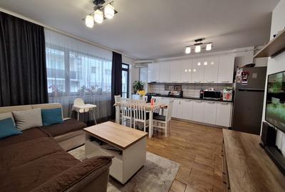 Apartament cu 3 camere semidecomandat, mobilat în Florești - 1