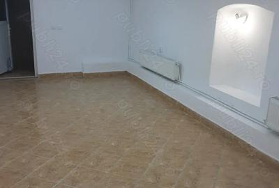 Spațiu comercial, de 70 mp, în Central