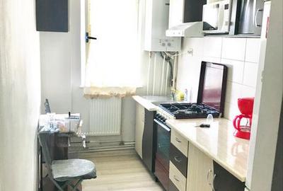 Apartament cu 3 camere decomandat în Cetate - 2