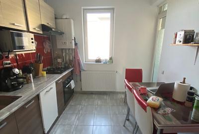 Vand apartament cu 2 camere Rahova - 3