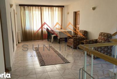 Casă cu 7 camere cu Teren 3100 Mp în Poiana - 1