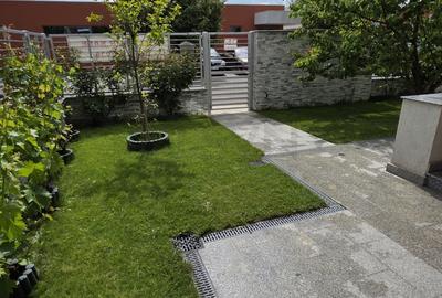 Casă cu 5 camere cu Piscina în Băneasa - 1