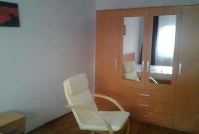 Garsonieră în Titan