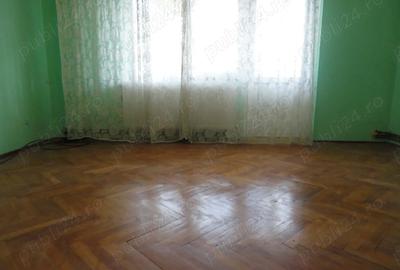 Apartament cu 2 camere semidecomandat în Micălaca - 1