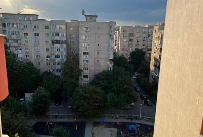 REA1026251 Apartament 3 camere in bloc reabilitat Panduri - 8