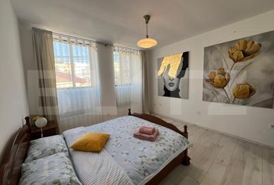 Apartament cu 2 camere decomandat, mobilat în Central