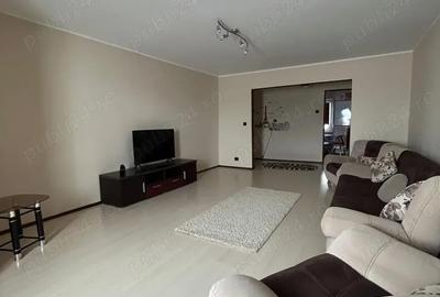 Apartament cu 3 camere decomandat în Central - 1
