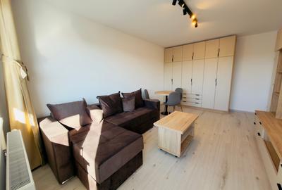 Apartament cu 2 camere decomandat, mobilat în Tractorul - 2