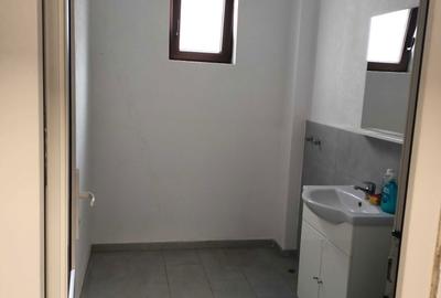 Spațiu comercial, de 45 mp, în Exterior Vest - 2