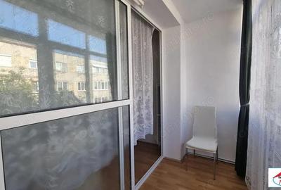 Apartament 3 camere de inchiriat zona centru - 14