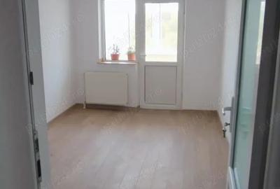 Apartament cu 3 camere decomandat în Central - 3