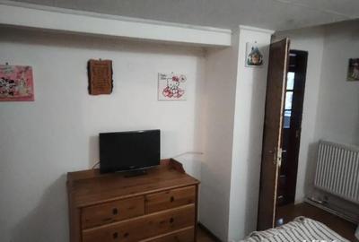 Garsonieră decomandată în Central - 9