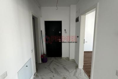 Apartament cu 2 camere în Apărătorii Patriei