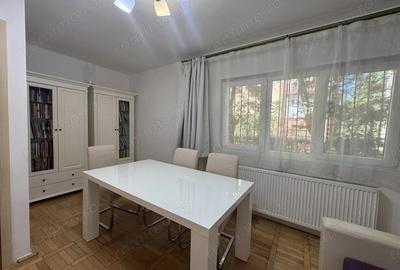 Apartament 3 camere decomandat Zona Lipovei - 5