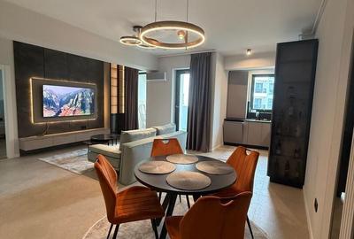 Apartament cu 2 camere semidecomandat, mobilat în Tomis Nord