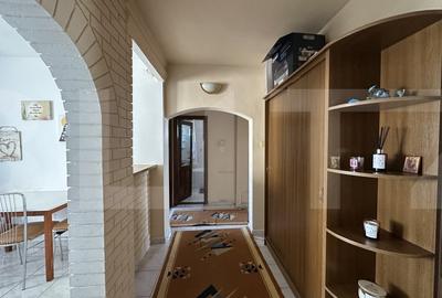 Apartament de vanzare, cu 3 camere, 2 bai, zona Iulius Town - 10