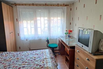 Casă cu 3 camere cu Canalizare în Central - 3