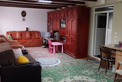 Casă cu 2 camere cu Teren 1440 Mp în Exterior Vest - 3