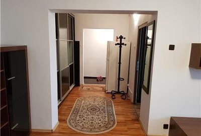 Apartament cu 2 camere decomandat în Titulescu - 5