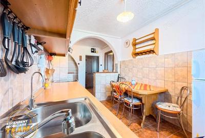 Apartament cu 3 camere decomandat, mobilat în Central - 10