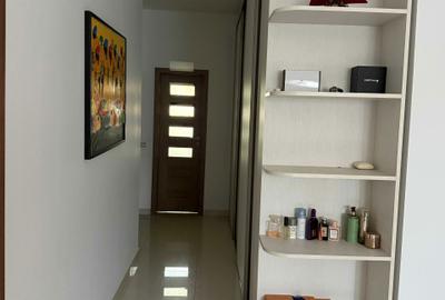 Apartament cu 2 camere decomandat în Exterior Vest - 4