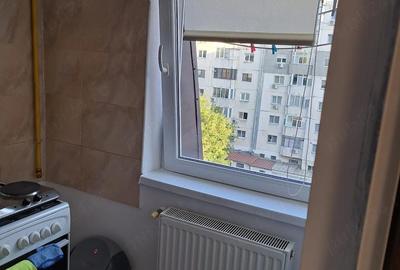 Garsonieră decomandată în Apusului - 1