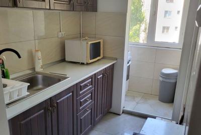 Apartament cu 2 camere decomandat în Berceni - 8