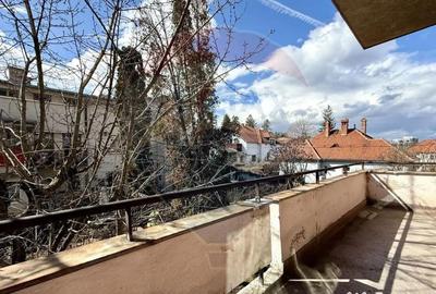 Apartament cu 3 camere decomandat în Andrei Mureșanu - 6