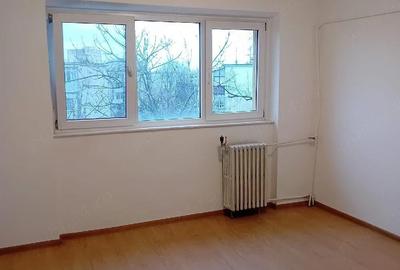 Apartament cu 2 camere decomandat în Malu Roșu - 1