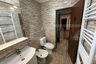 Apartament cu 2 camere semidecomandat, mobilat în Micro 11 - 8