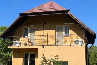 Casă cu 3 camere cu Teren 418 Mp în Breaza de Jos - 1