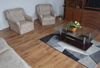 Apartament cu 2 camere semidecomandat în Central - 1