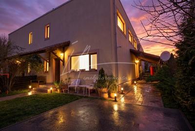 Duplex cu 4 camere cu Canalizare în 1 Decembrie - 14