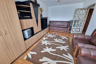 Inchiriere apartament 2 camere, situat in Targu Jiu, Str.V - 7