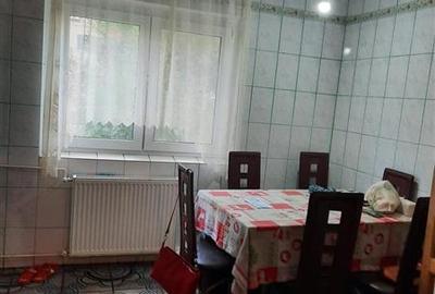 Apartament cu 2 camere decomandat în Sebastian - 8
